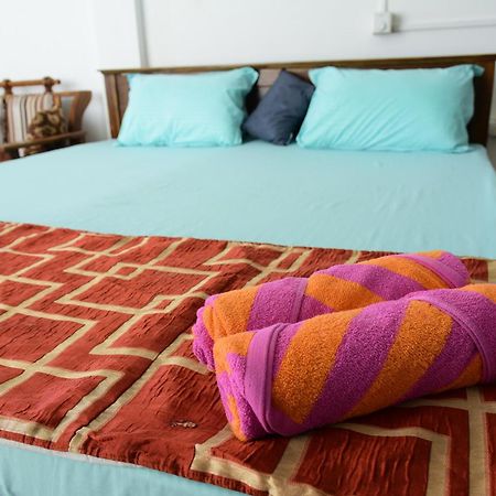 Happy Tuna Guesthouse Hikkaduwa Ngoại thất bức ảnh