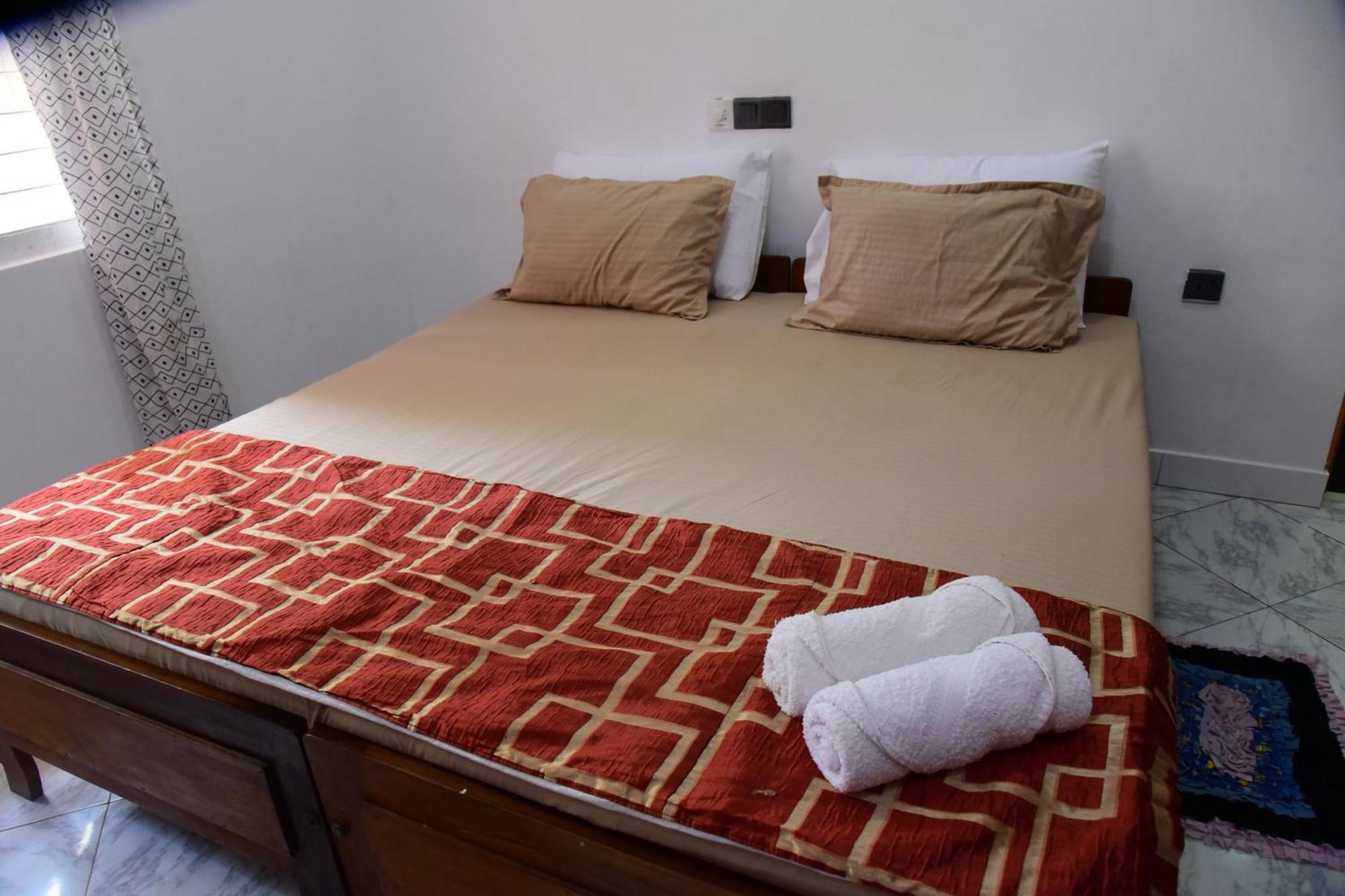 Happy Tuna Guesthouse Hikkaduwa Ngoại thất bức ảnh