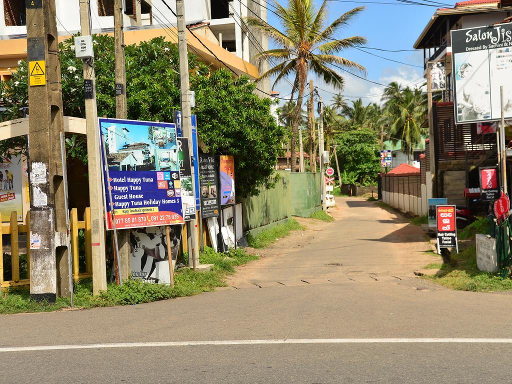 Happy Tuna Guesthouse Hikkaduwa Ngoại thất bức ảnh
